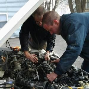 Meet your Posher, Derrick